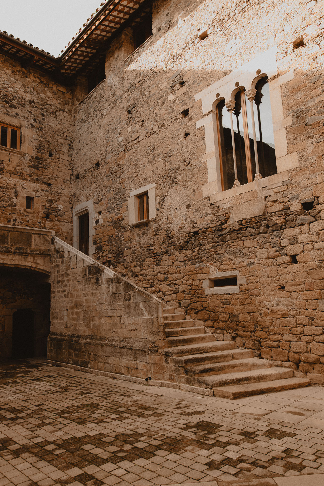 Castell de Cartellà, castillo para bodas, lugar de exclusivo para casarse, Beto Perez fotógrafo de bodas Girona